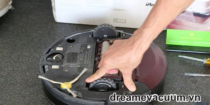 sửa chữa robot hút bụi Dreame